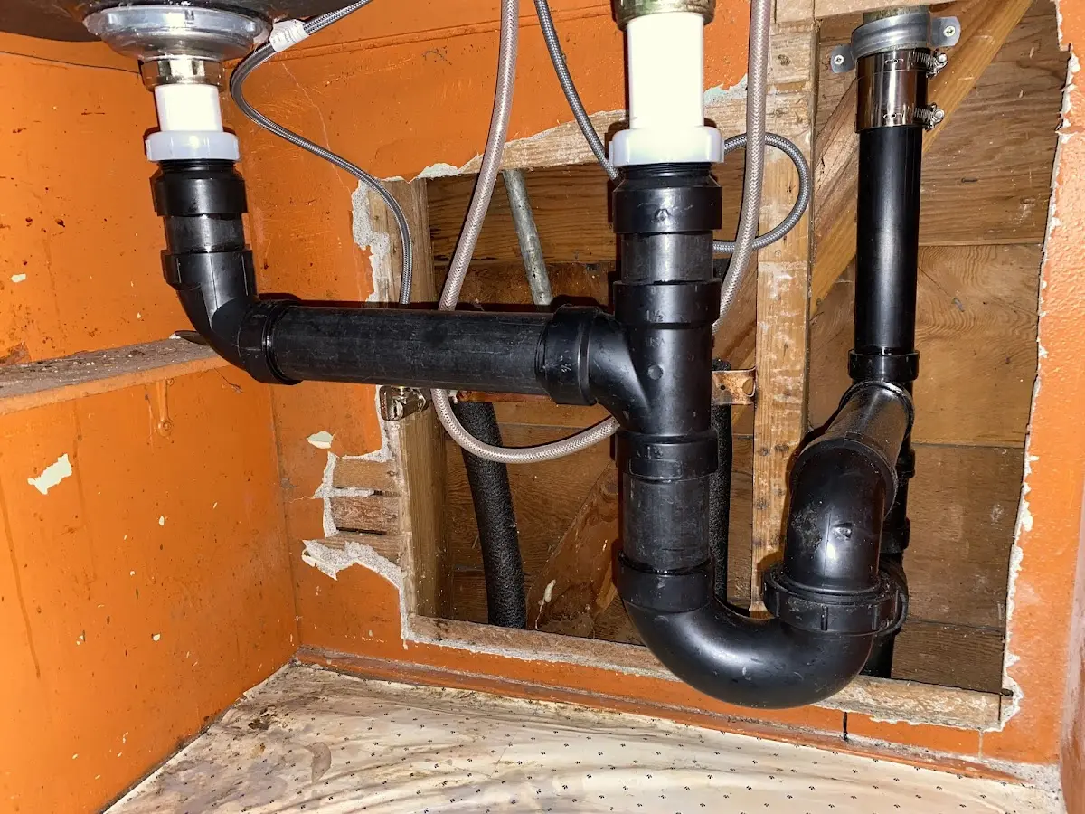 Professional Pipe Bursting equipment and tools on the job in Morrow